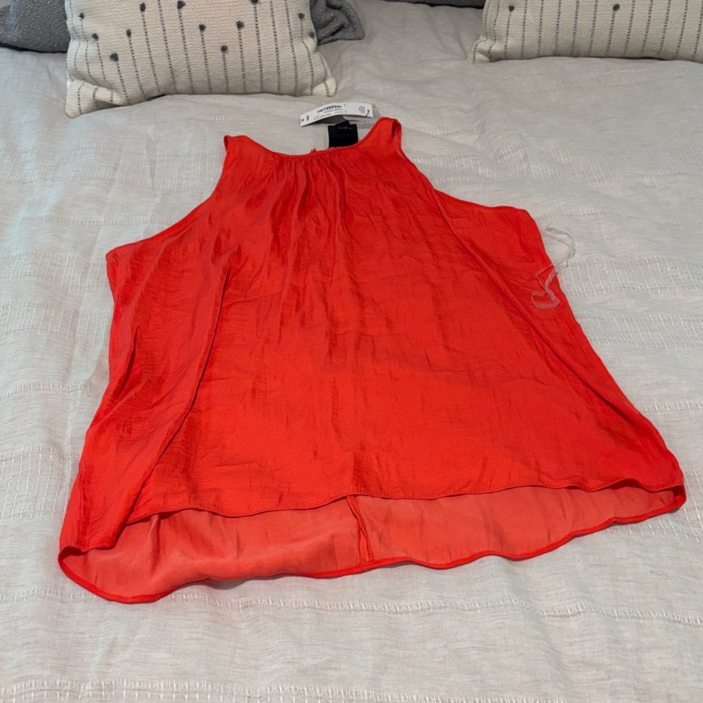 Women's orange Sleeveless Top